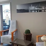 酒店 & Gaestehaus Luetten Klein 罗斯托克
