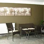 & Gaestehaus Luetten Klein 酒店 3*