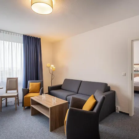 & Gaestehaus Luetten Klein Hotel 3*