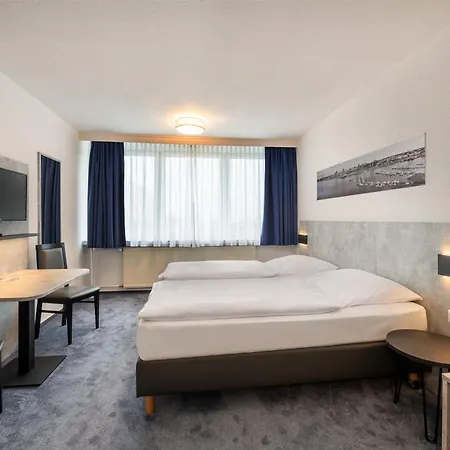 Hotel&gästehaus Lütten Klein Hotel