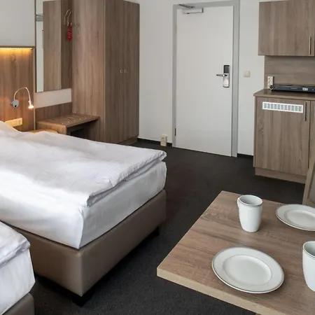 Hotel Hotel&gästehaus Lütten Klein