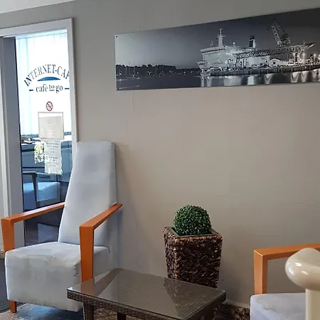 酒店 & Gaestehaus Luetten Klein 罗斯托克