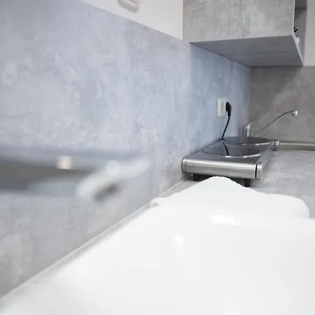 & Gaestehaus Luetten Klein Hotel