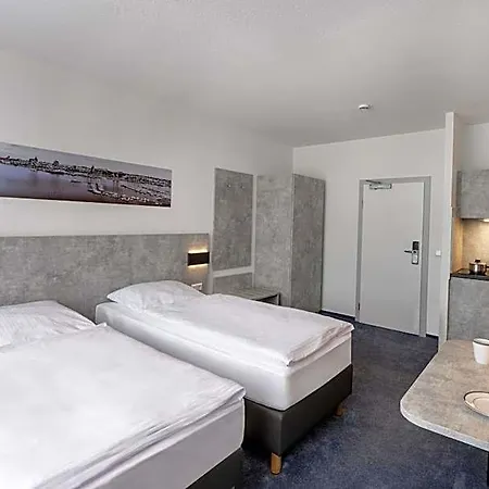 Hotel & Gaestehaus Luetten Klein