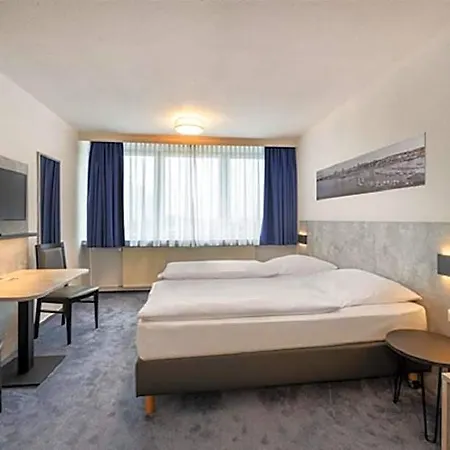 Hotel & Gaestehaus Luetten Klein 3*