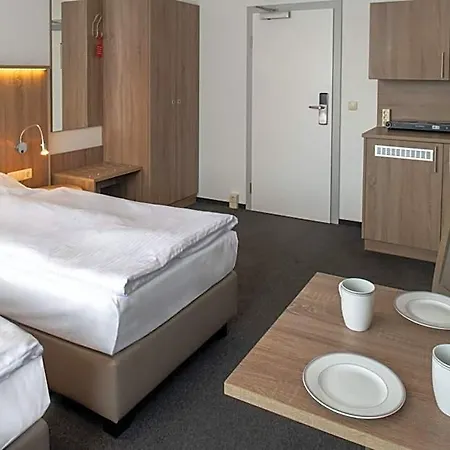 & Gaestehaus Luetten Klein Hotel 3*