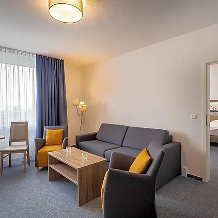 & Gaestehaus Luetten Klein 3*