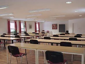 & Gaestehaus Luetten Klein Hotel Rostock