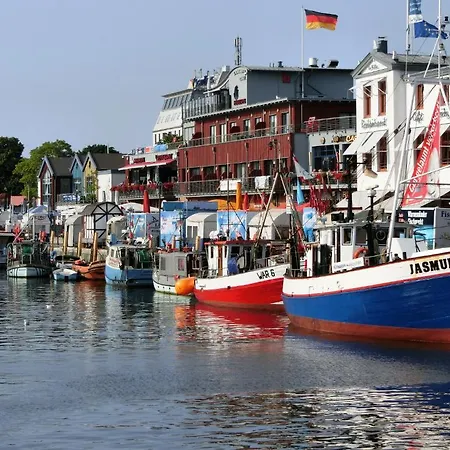 & Gaestehaus Luetten Klein 3* Rostock