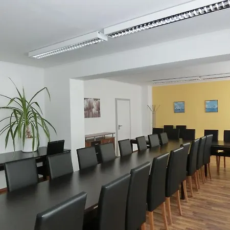 & Gaestehaus Luetten Klein Hotel Rostock