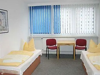 & Gaestehaus Luetten Klein Hotel Rostock